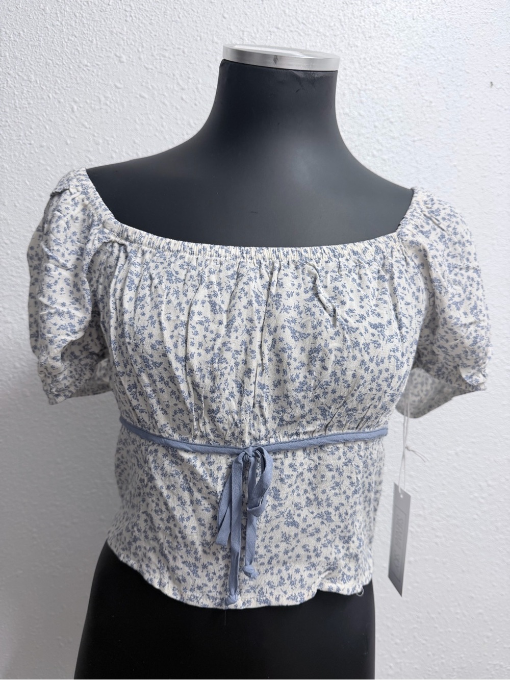 Sienna Sky Cream and Blue Floral Square-Neck Puff Sleeve Top